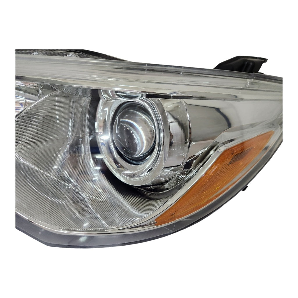 FARO DELT. IZQ. TOYOTA CAMRY LE/XLE 15-17