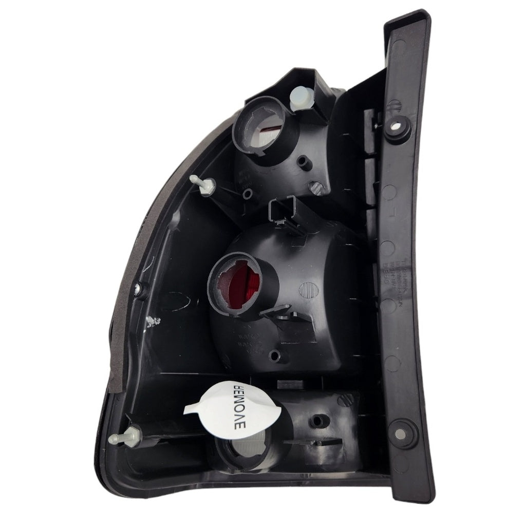 STOP DER. MONTERO SPORT 05-08