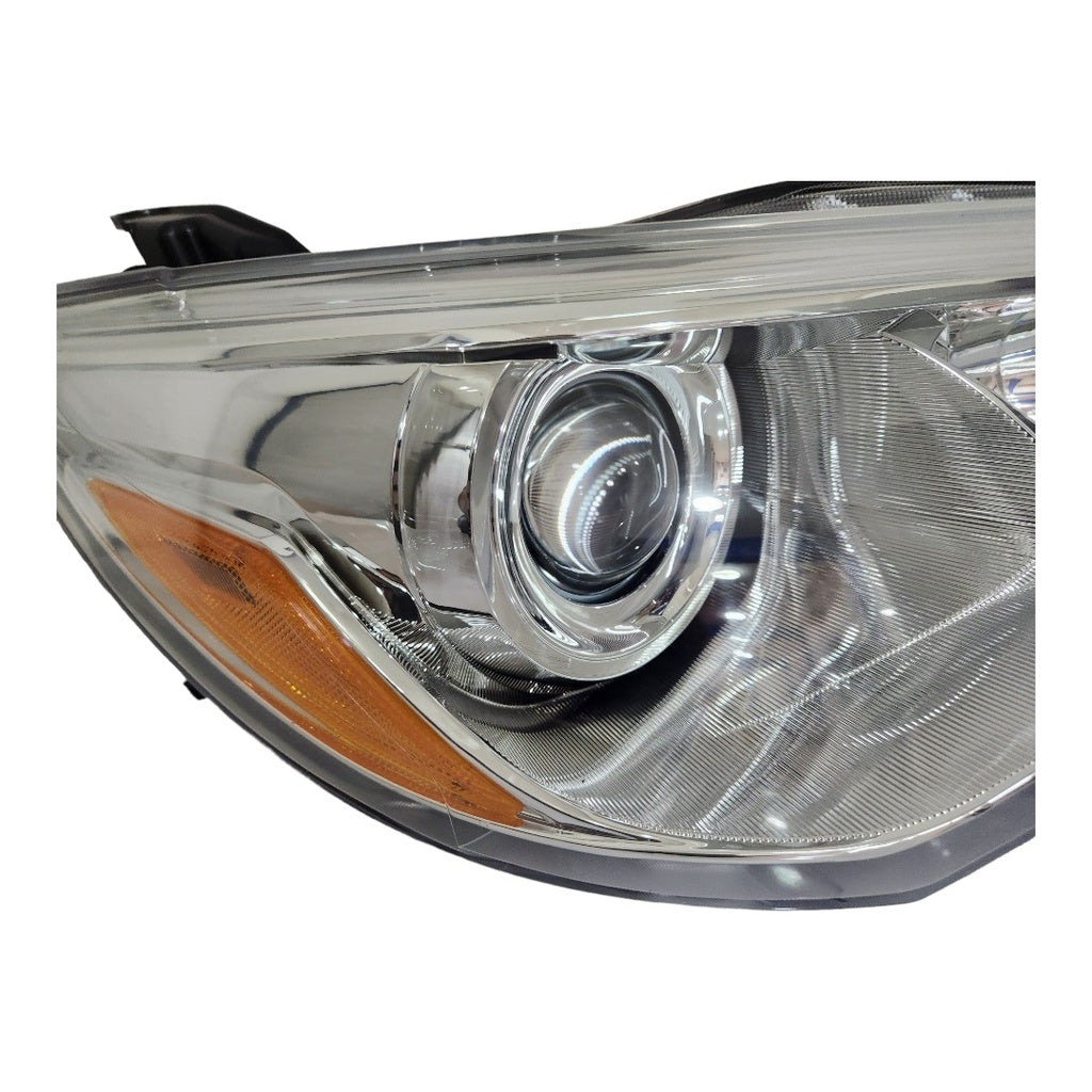 FARO DELT. DER. TOYOTA CAMRY LE/XLE 15-17