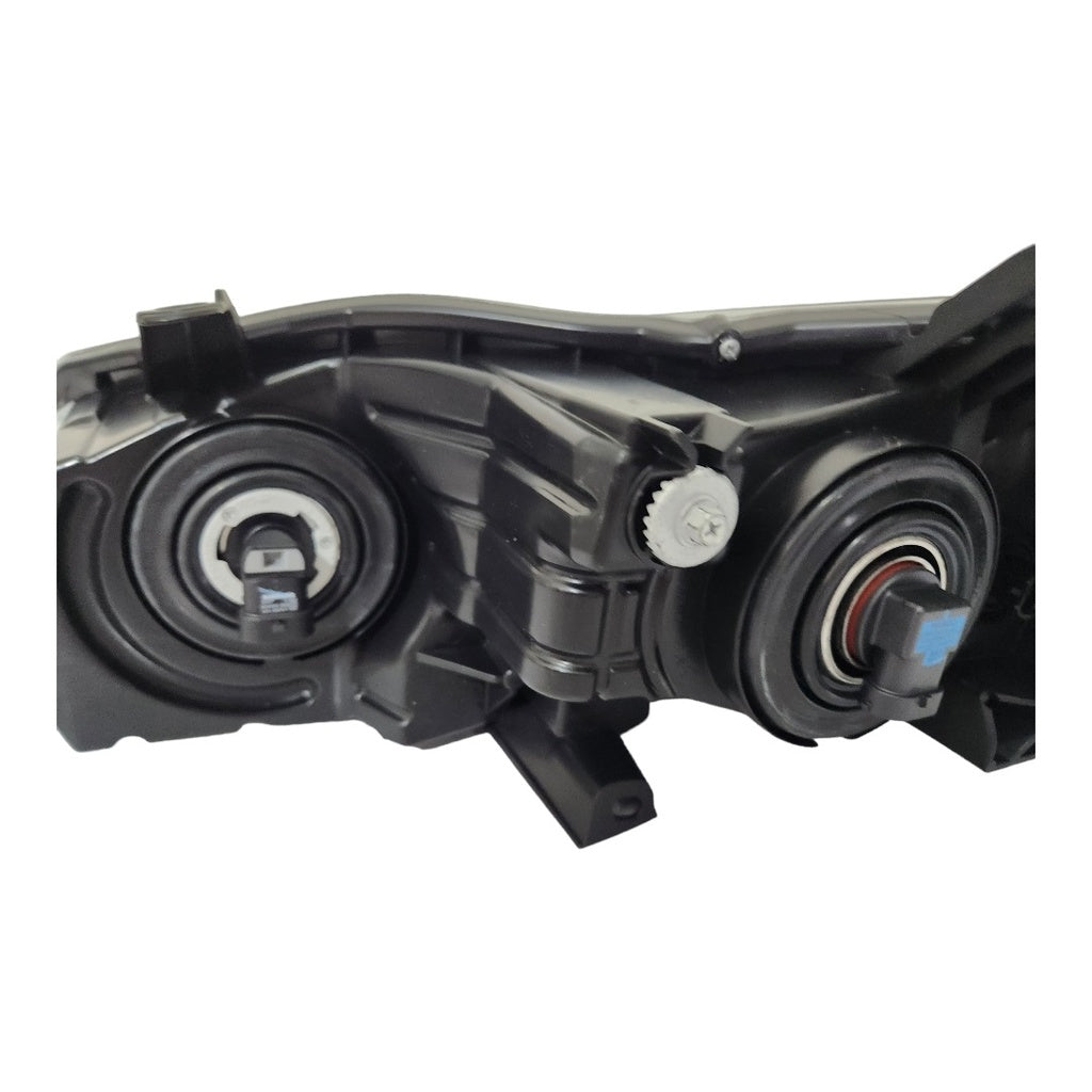 FARO DELT. DER. TOYOTA CAMRY LE/XLE 15-17