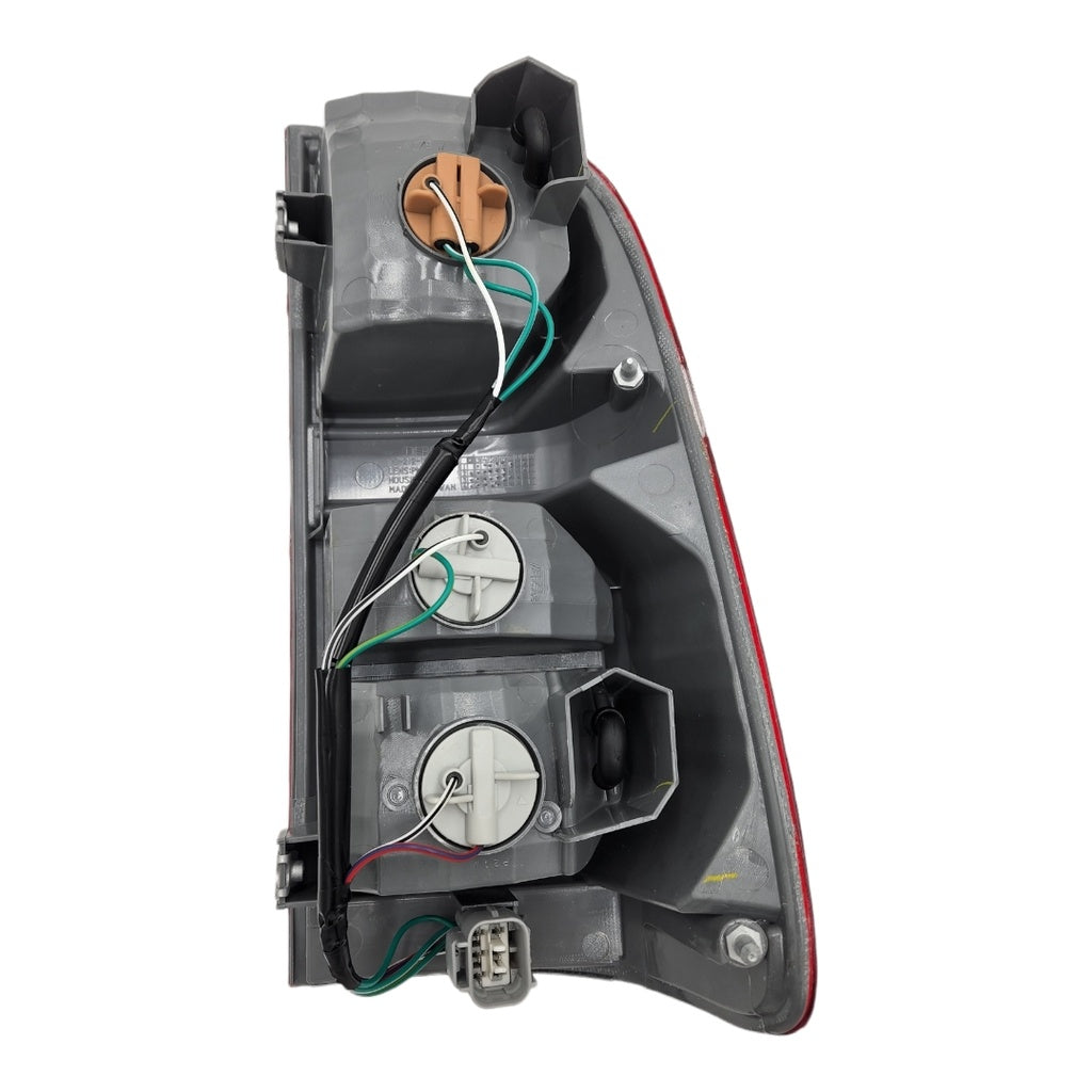 STOP  IZQ. HILUX VIGO 12-19