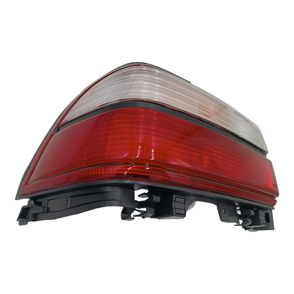 STOP  IZQ. ROJO/BLANCO COROLLA BABY CAMRY 93-98