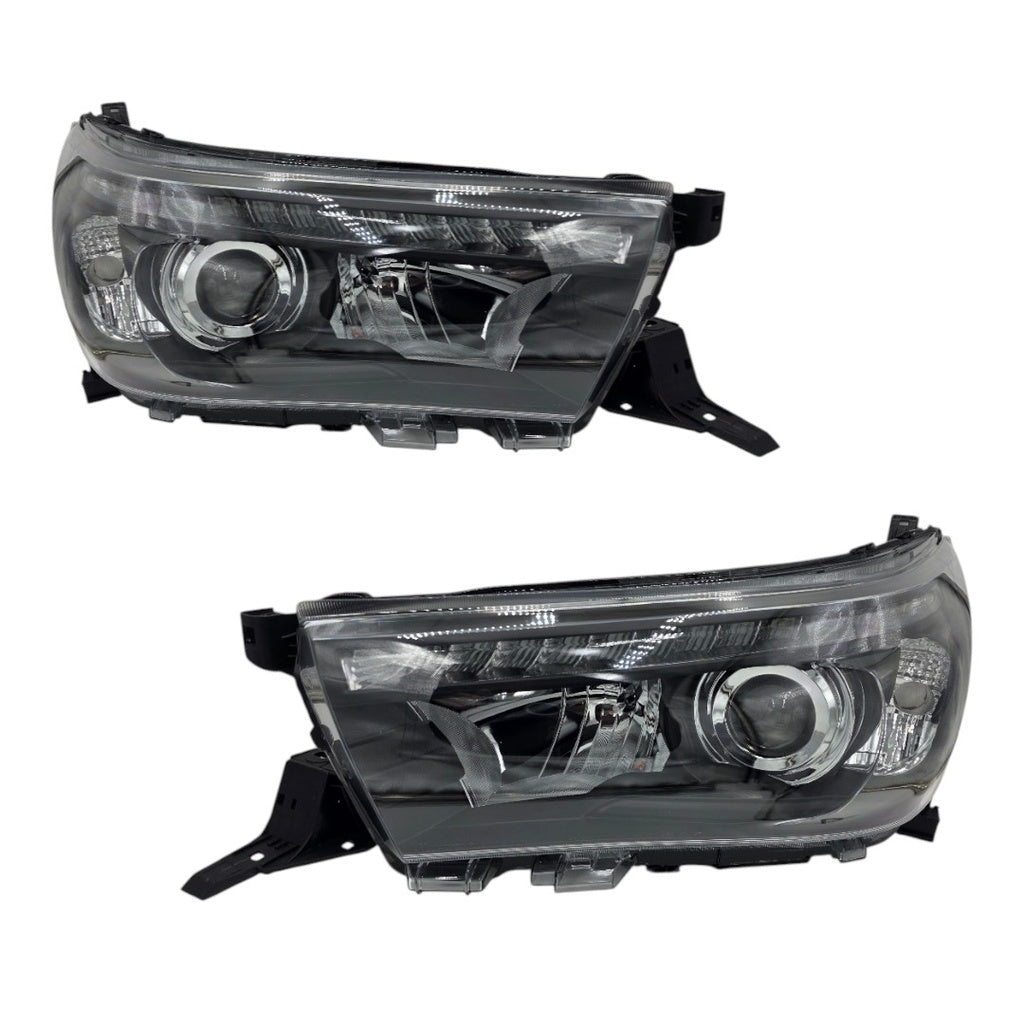 FARO PROYECTOR SET NEGRO HILUX REVO 16-22